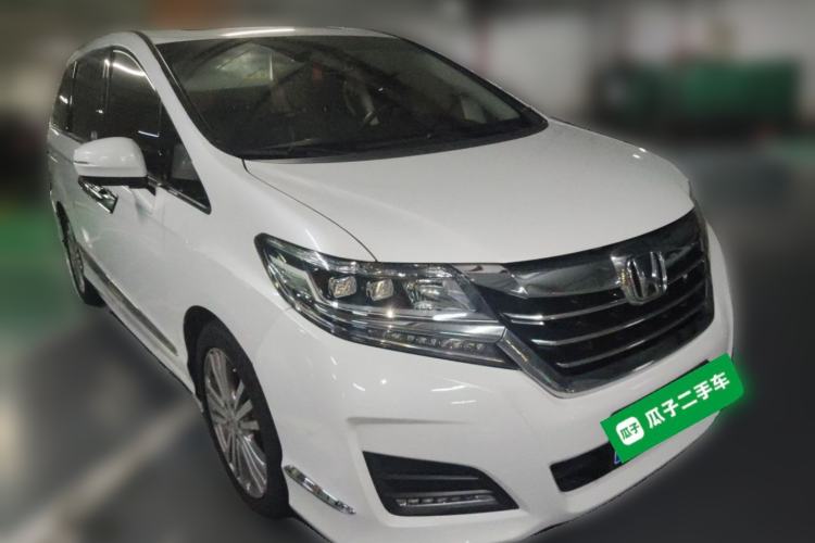 Used Honda Elysion 2016 2.4L Style Edition Front Right 45 Deg