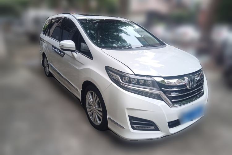 Used Honda Elysion 2016 2.4L Supreme Edition Front Right 45 Deg