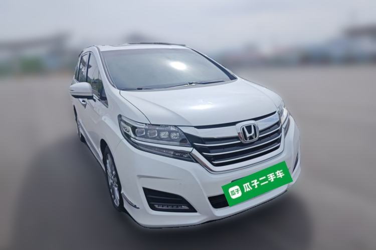 Used Honda Elysion 2016 2.4L Luxury Edition Front Right 45 Deg