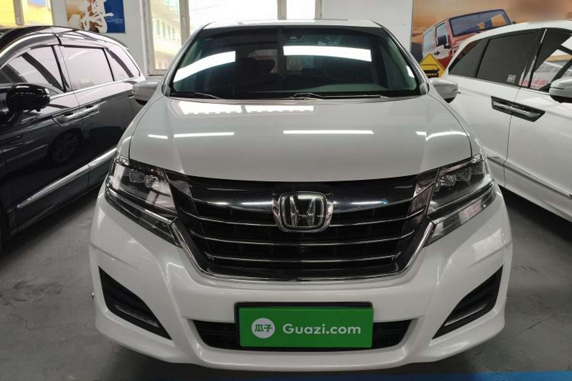 Used Honda Elysion 2016 2.4L Supreme Edition Front
