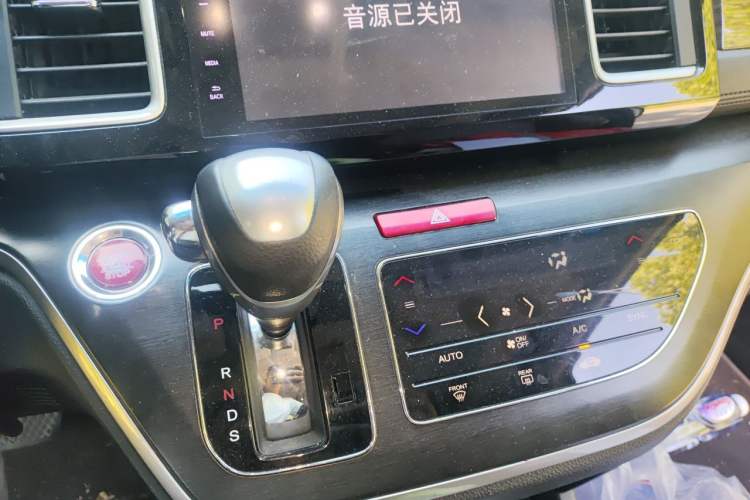 Used Honda Elysion 2016 2.4L Comfort Edition Gear Lever