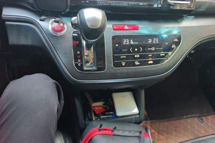 Used Honda Elysion 2016 2.4L Supreme Edition Gear Lever