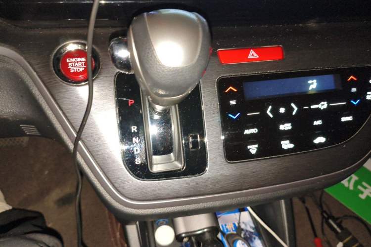 Used Honda Elysion 2016 2.4L Luxury Edition Gear Lever
