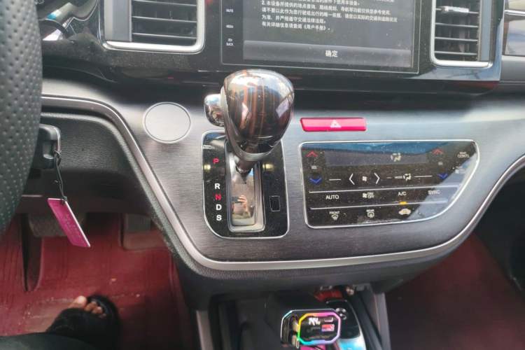 Used Honda Elysion 2016 2.4L Classic Edition Gear Lever