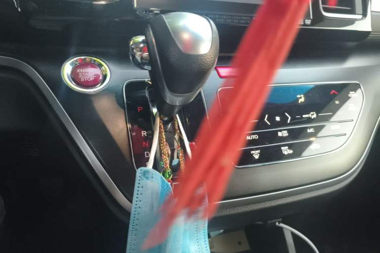 Used Honda Elysion 2016 2.4L Supreme Edition Gear Lever