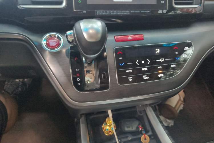 Used Honda Elysion 2016 2.4L Supreme Edition Gear Lever
