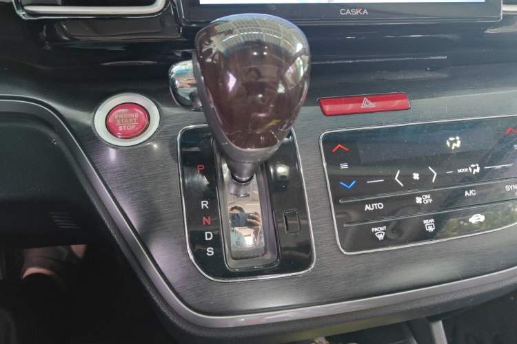 Used Honda Elysion 2016 2.4L Comfort Edition Gear Lever