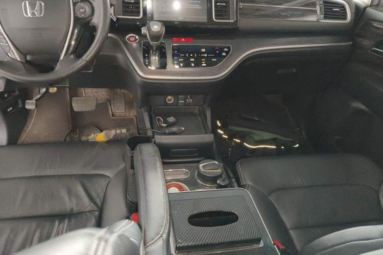 Used Honda Elysion 2016 2.4L Style Edition Gear Lever