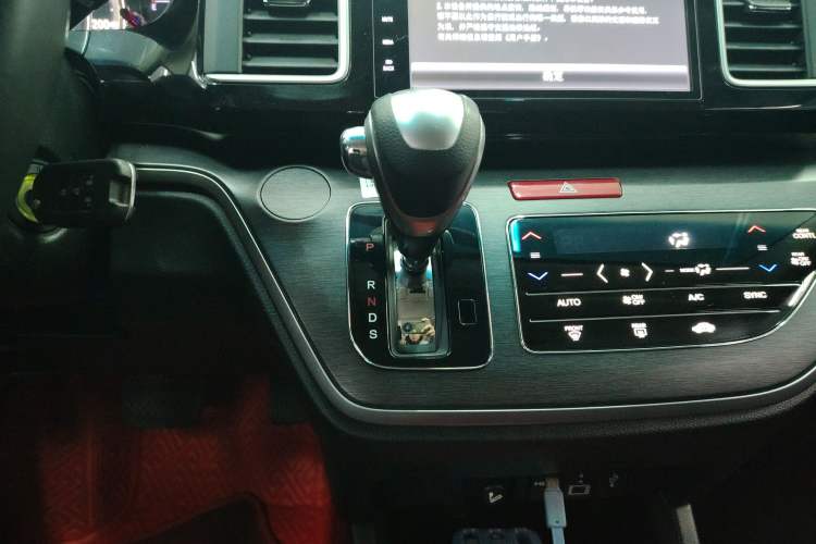 Used Honda Elysion 2016 2.4L Classic Edition Gear Lever