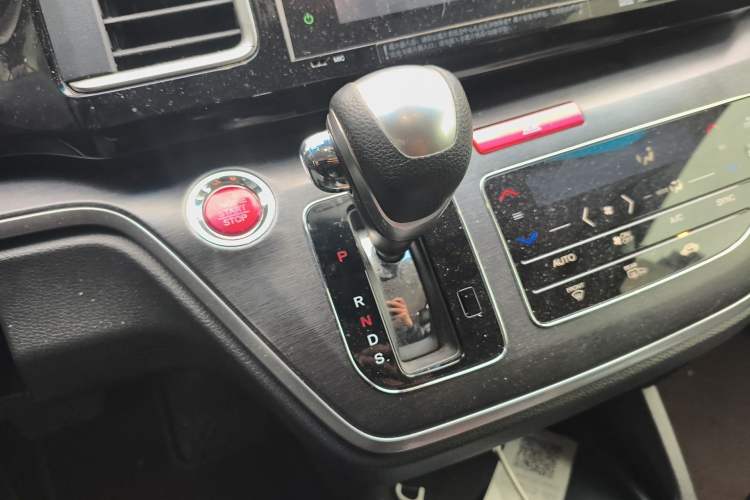 Used Honda Elysion 2016 2.4L Supreme Edition Gear Lever