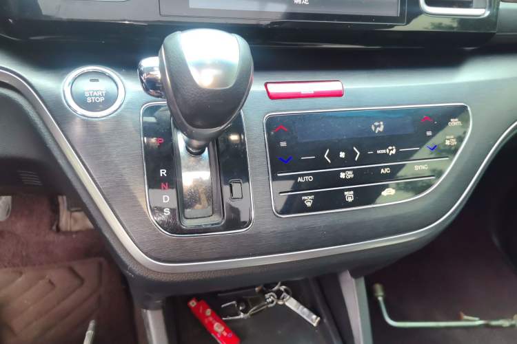 Used Honda Elysion 2016 2.4L Classic Edition Gear Lever