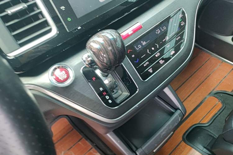 Used Honda Elysion 2016 2.4L Supreme Edition Gear Lever