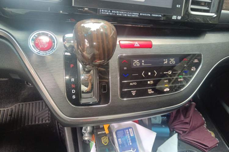 Used Honda Elysion 2016 2.4L Supreme Edition Gear Lever