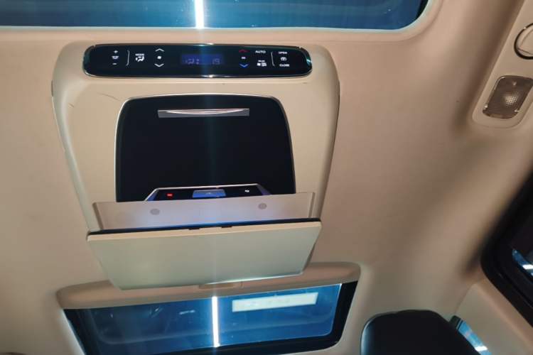 Used Honda Elysion 2016 2.4L Comfort Edition Headliner