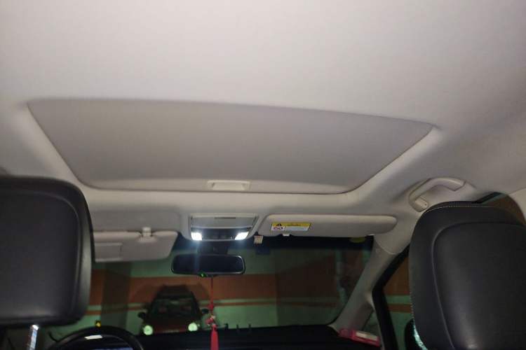 Used Honda Elysion 2016 2.4L Supreme Edition Headliner