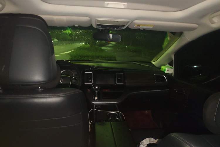 Used Honda Elysion 2016 2.4L Style Edition Headliner