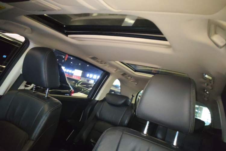 Used Honda Elysion 2016 2.4L Luxury Edition Headliner