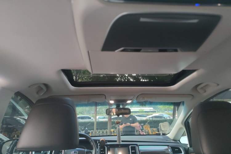 Used Honda Elysion 2016 2.4L Style Edition Headliner