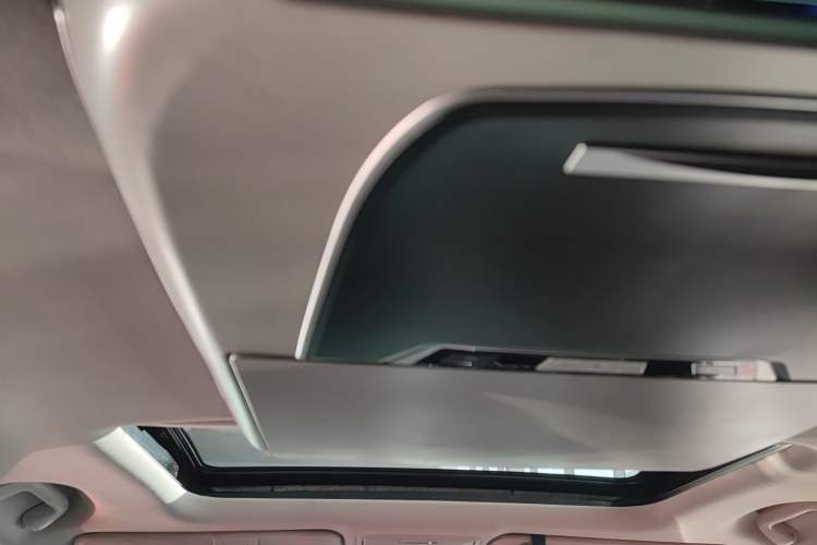 Used Honda Elysion 2016 2.4L Style Edition Headliner