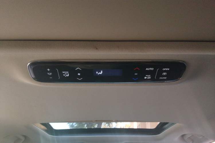 Used Honda Elysion 2016 2.4L Classic Edition Headliner