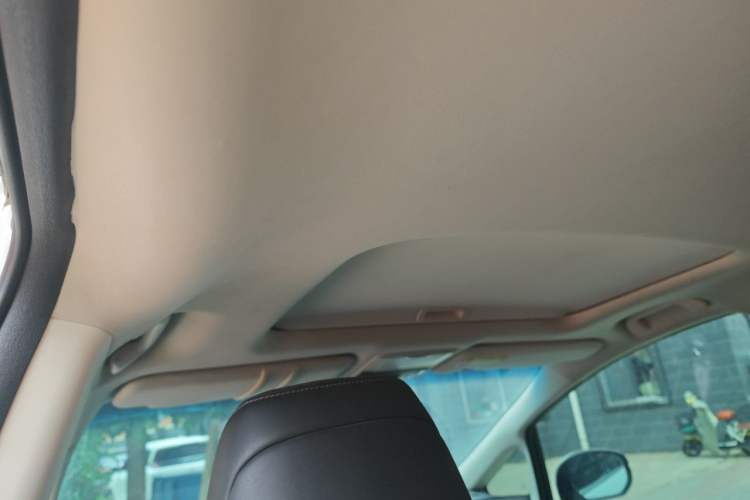 Used Honda Elysion 2016 2.4L Luxury Edition Headliner