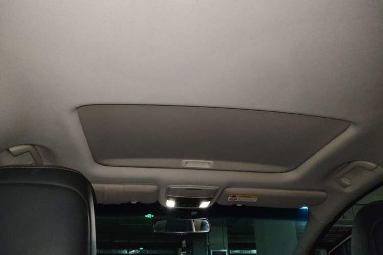Used Honda Elysion 2016 2.4L Luxury Edition Headliner