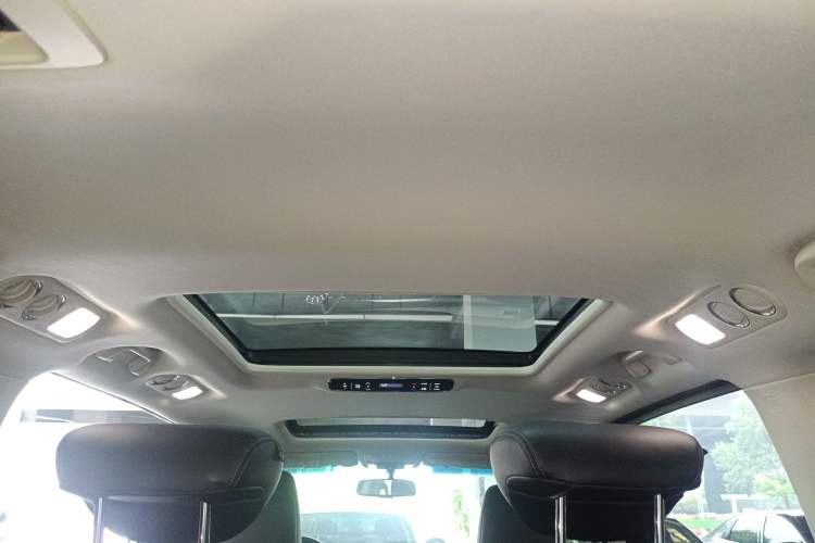 Used Honda Elysion 2016 2.4L Luxury Edition Headliner