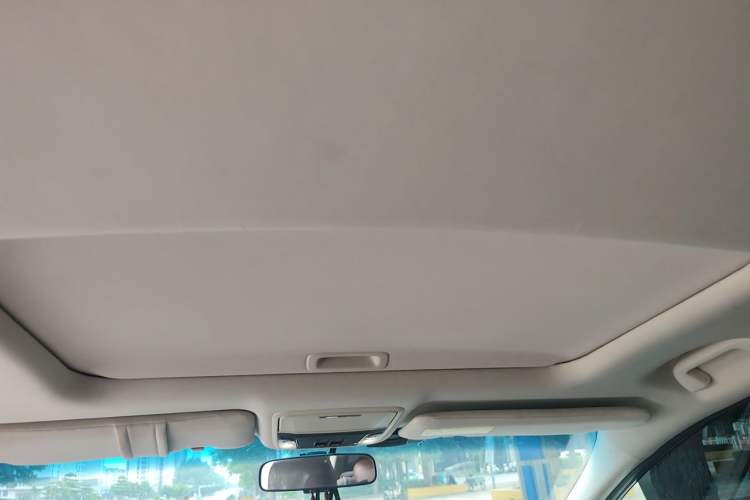 Used Honda Elysion 2016 2.4L Comfort Edition Headliner