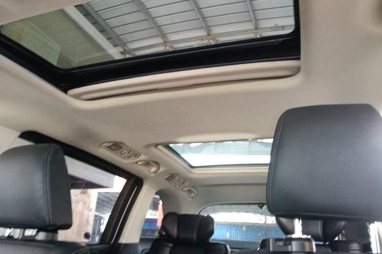 Used Honda Elysion 2016 2.4L Style Edition Headliner