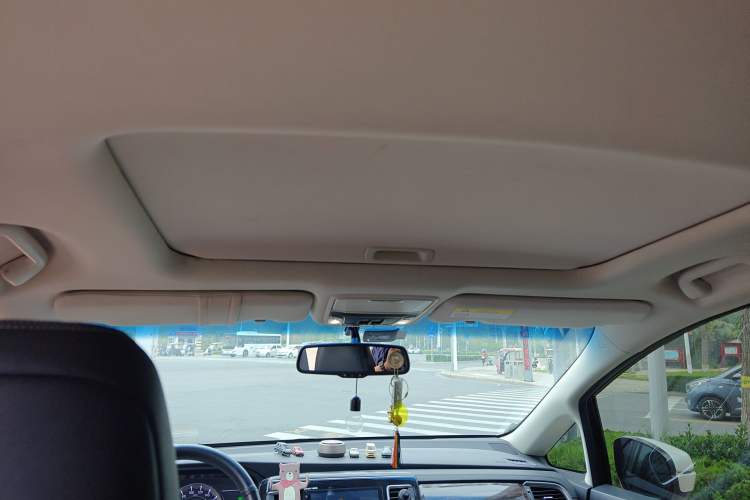Used Honda Elysion 2016 2.4L Luxury Edition Headliner