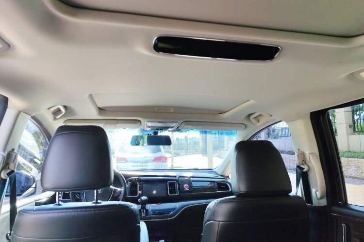 Used Honda Elysion 2016 2.4L Comfort Edition Headliner