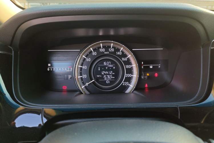 Used Honda Elysion 2016 2.4L Comfort Edition Instrument Cluster