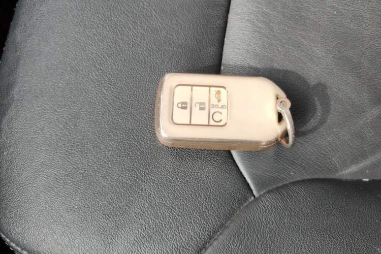 Used Honda Elysion 2016 2.4L Style Edition Interior 1