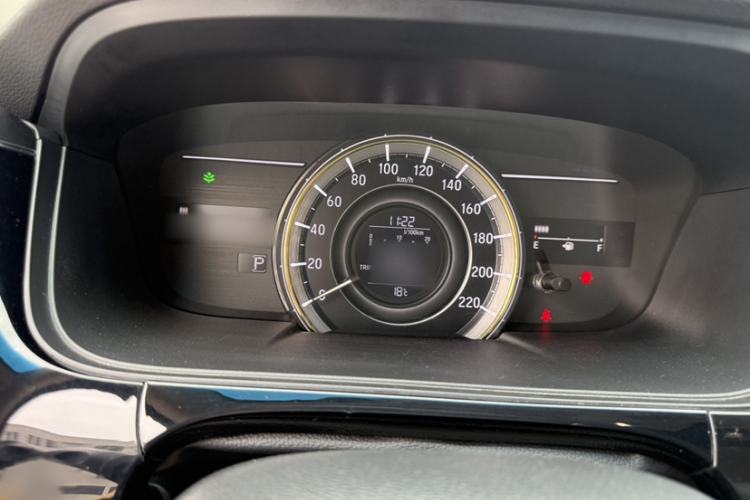 Used Honda Elysion 2016 2.4L Style Edition Interior 7
