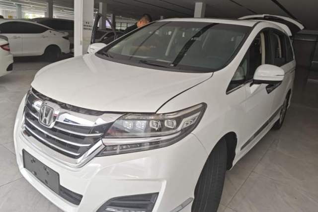 Used Honda Elysion 2016 2.4L Supreme Edition