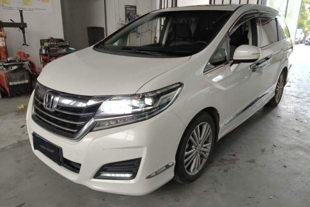Used Honda Elysion 2016 2.4L Style Edition