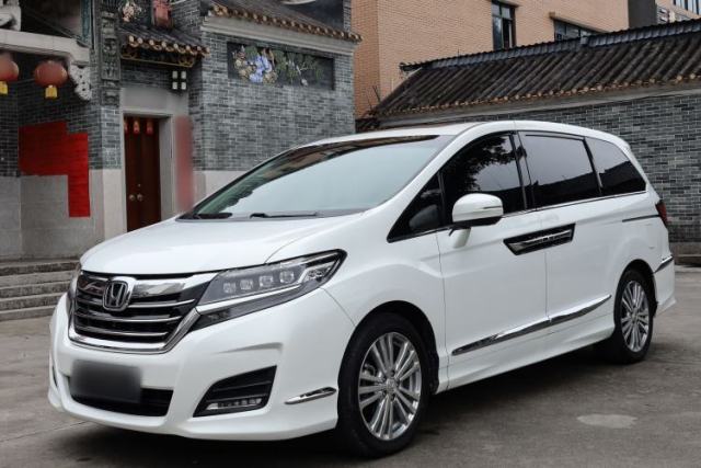 Used Honda Elysion 2016 2.4L Supreme Edition