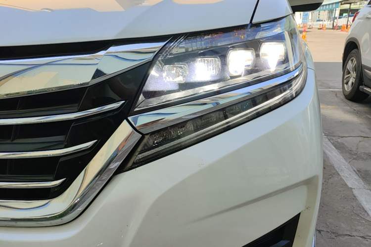 Used Honda Elysion 2016 2.4L Luxury Edition Left Front Headlight