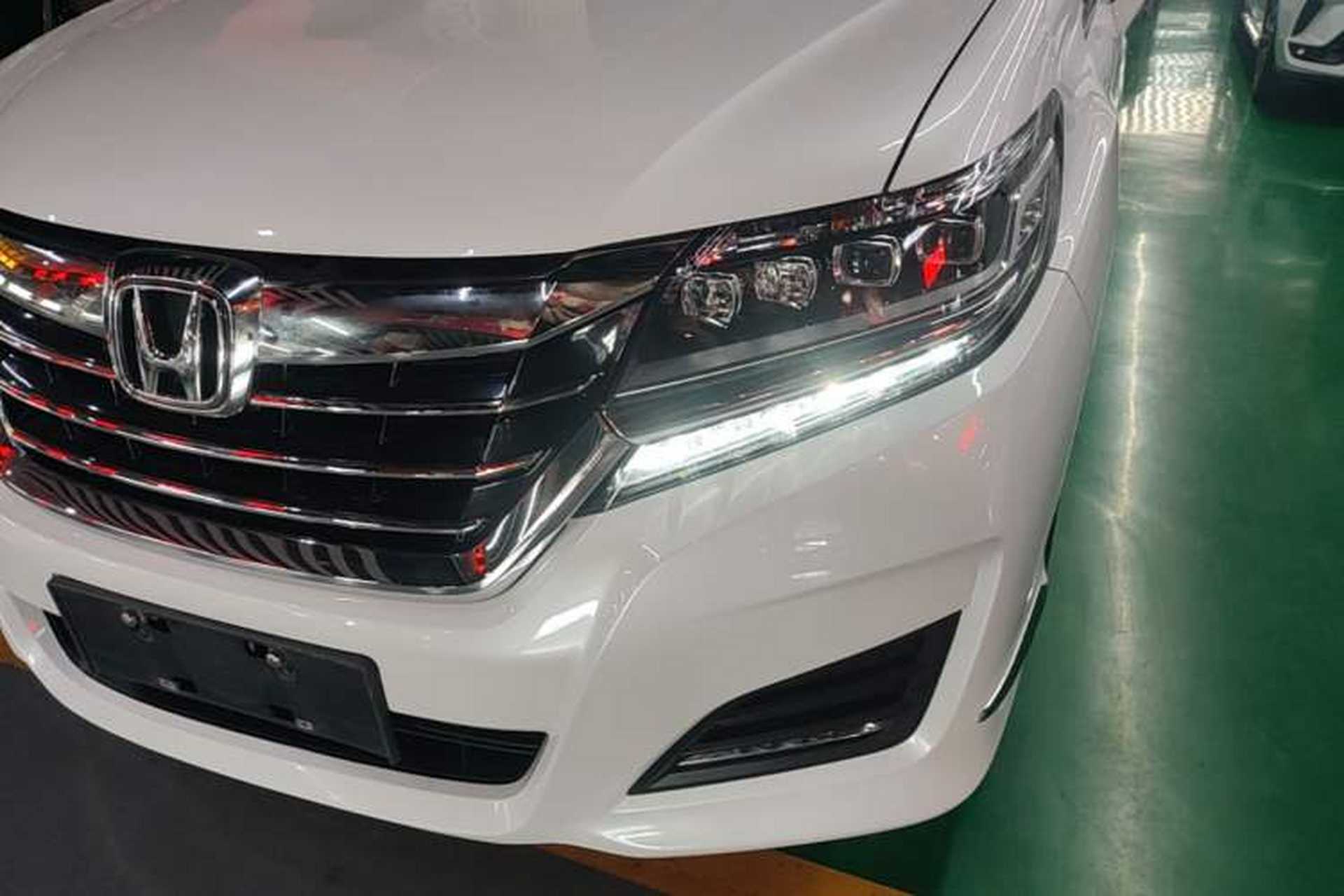 Used Honda Elysion 2016 2.4L Luxury Edition Left Front Headlight