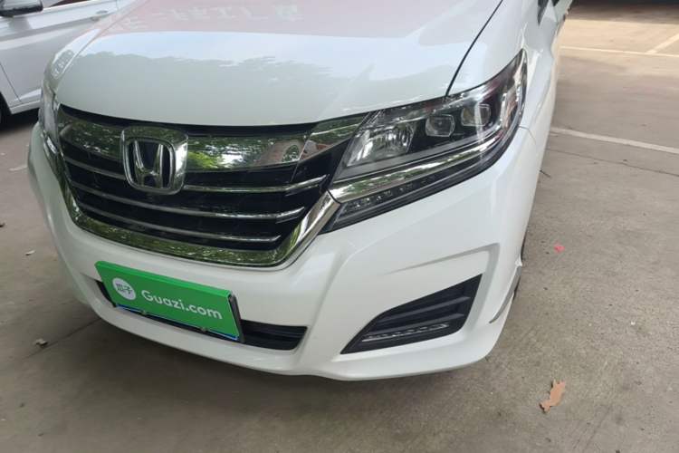 Used Honda Elysion 2016 2.4L Classic Edition Left Front Headlight