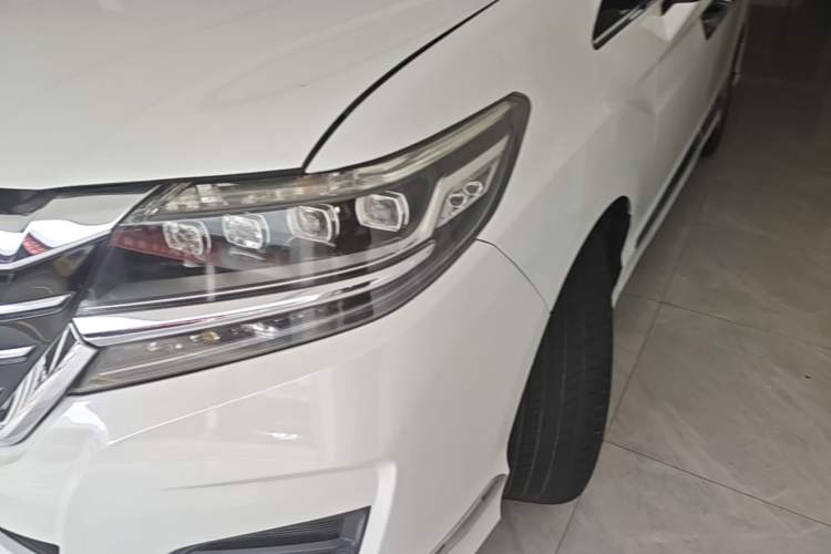 Used Honda Elysion 2016 2.4L Supreme Edition Left Front Headlight