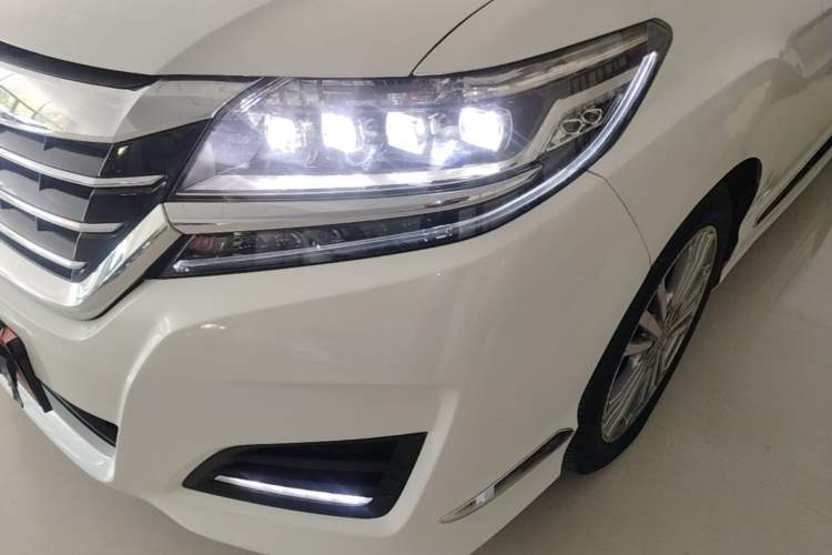 Used Honda Elysion 2016 2.4L Luxury Edition Left Front Headlight