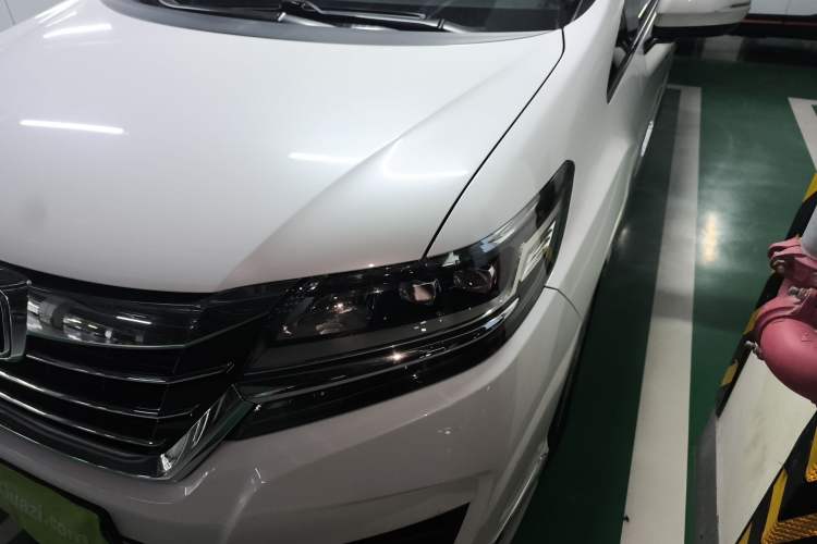 Used Honda Elysion 2016 2.4L Style Edition Left Front Headlight