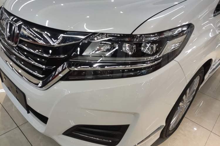 Used Honda Elysion 2016 2.4L Style Edition Left Front Headlight