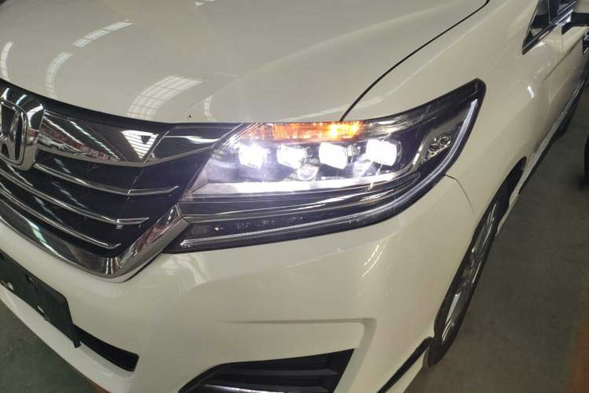 Used Honda Elysion 2016 2.4L Luxury Edition Left Front Headlight