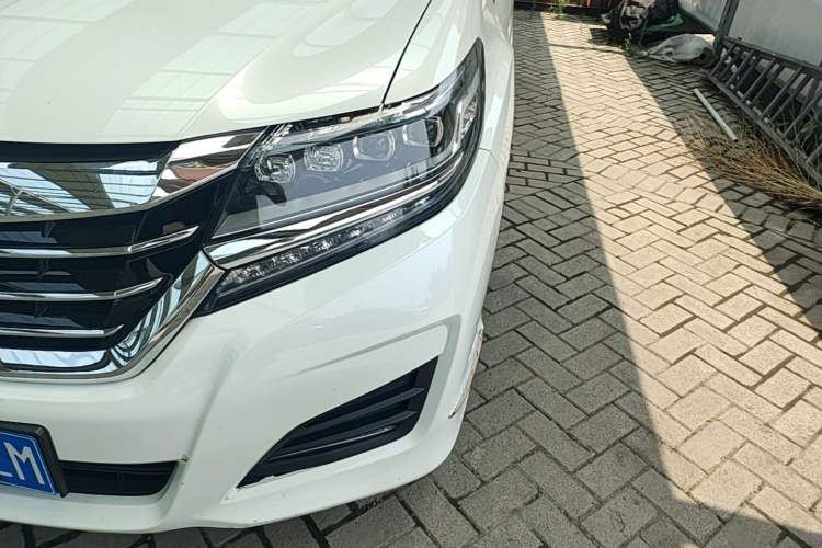Used Honda Elysion 2016 2.4L Supreme Edition Left Front Headlight