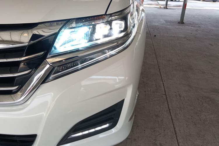 Used Honda Elysion 2016 2.4L Style Edition Left Front Headlight