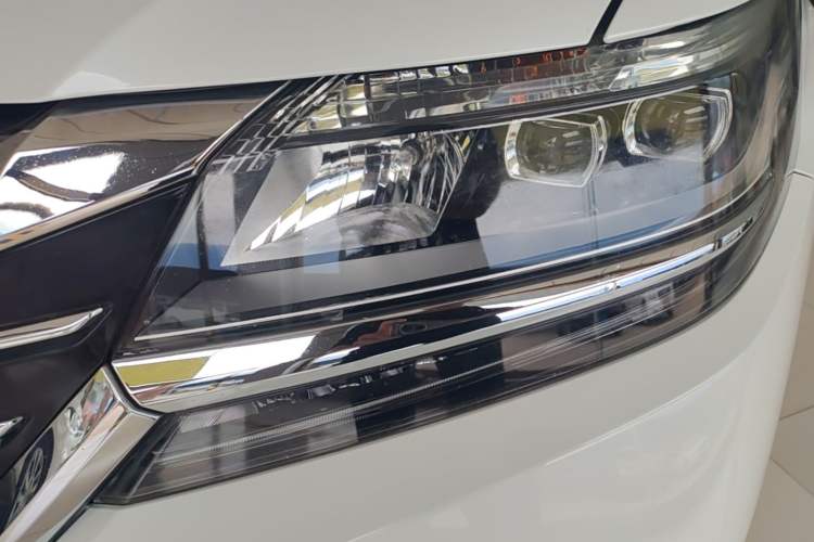 Used Honda Elysion 2016 2.4L Classic Edition Left Front Headlight