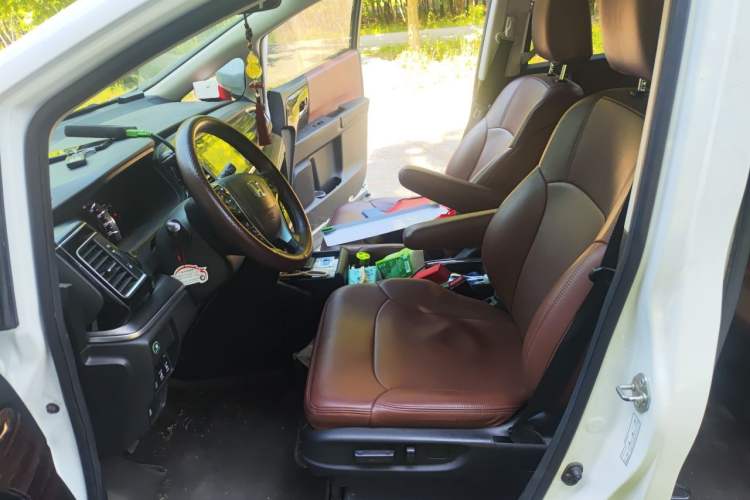 Used Honda Elysion 2016 2.4L Comfort Edition Left Front Seat