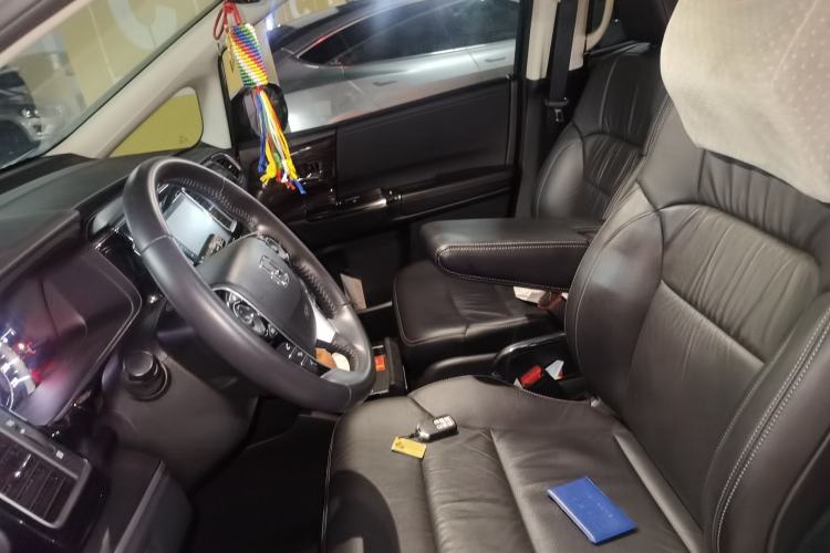 Used Honda Elysion 2016 2.4L Luxury Edition Left Front Seat